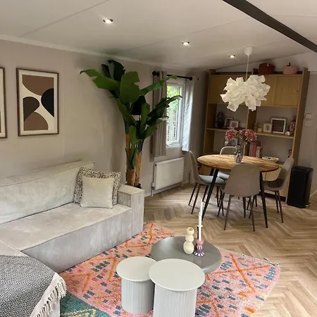 Luxurious Family De Boschrand With Private Jacuzzi Chalet *
