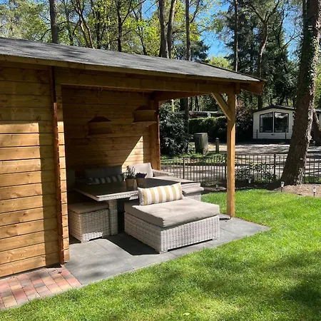 Luxurious Family De Boschrand With Private Jacuzzi
