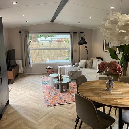 Luxurious Family De Boschrand With Private Jacuzzi